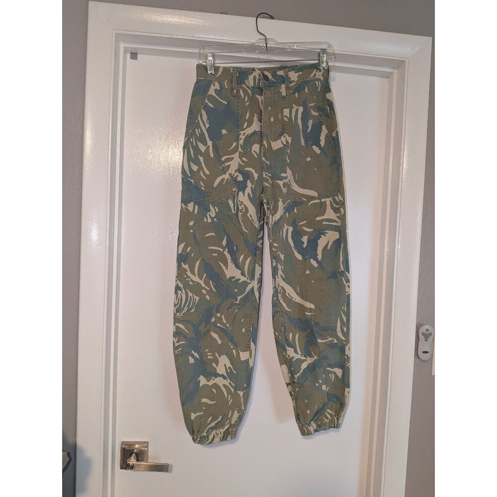 Mother Jeans sz 26 Wrapper Patch Springy Ankle camo NWOT